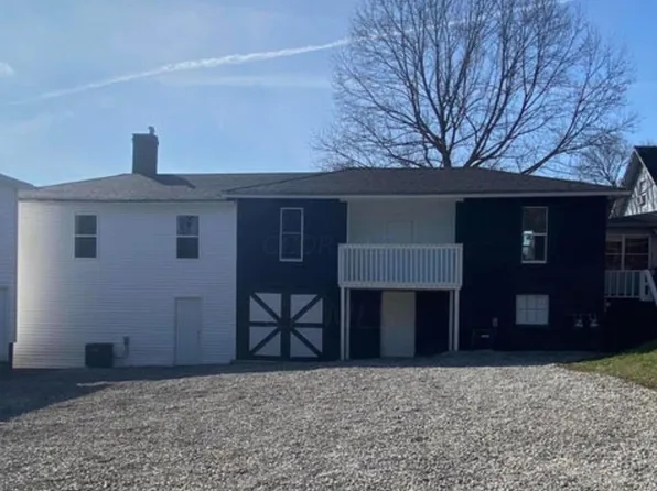 15 5th St, Roseville, OH 43777