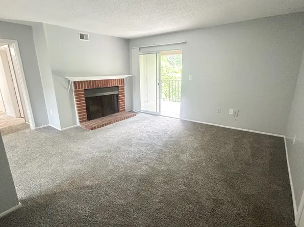 601 Riverhill Cir #D3, Columbia, SC 29210