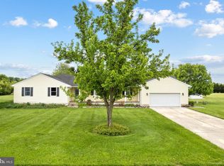 6 Melissa Ln, Pilesgrove, NJ 08098