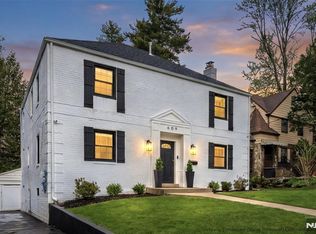 609 Wyndham Rd, Teaneck, NJ 07666