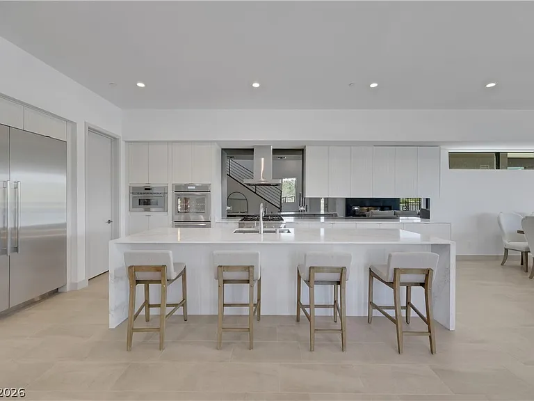 66 Lakefront Dr — Photo 19