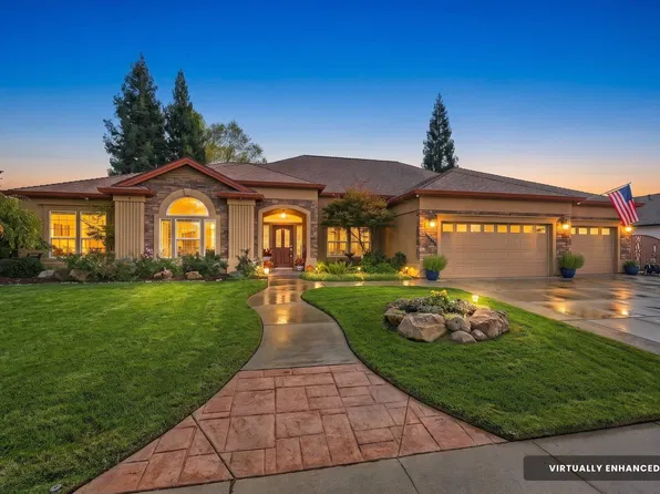 1547 Gold Hills Dr, Redding, CA 96003