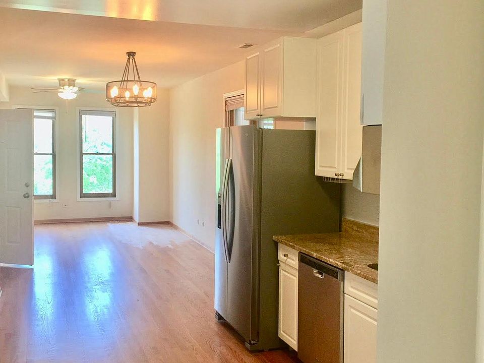 1st image of 1219 W Erie St APT 2D