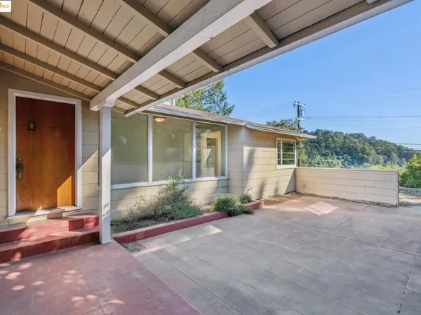 119 Villanova Dr, Oakland, CA 94611