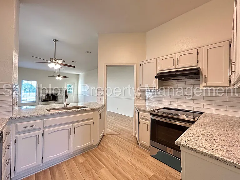 8928 E 87th Pl — Photo 11