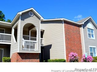 680 Bartons Landing Pl, Fayetteville, NC 28314