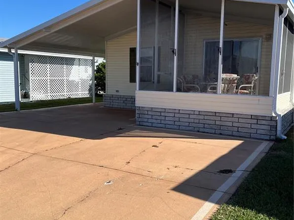 374 Gracie Ave N, Frostproof, FL 33843