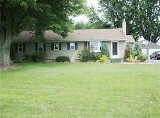 2501 Hess Rd, Appleton, NY 14008