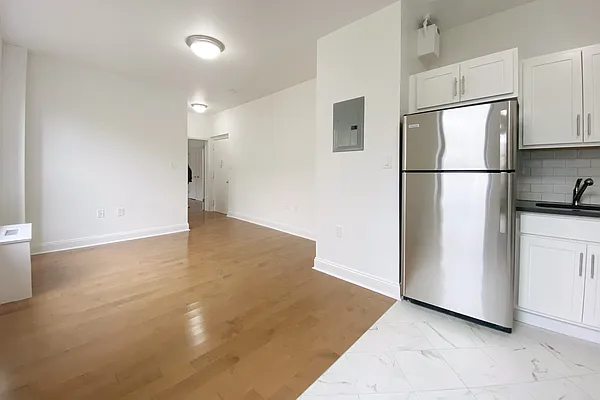 Rented by Douglas Elliman | media 13