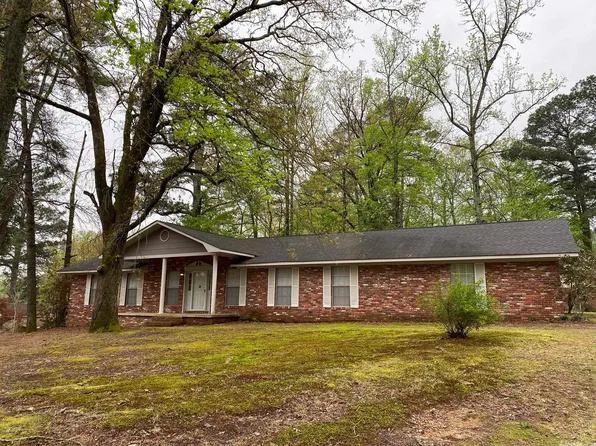 105 Druid Hills Rd, Arkadelphia, AR 71923