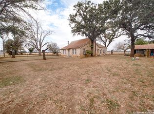 7400 State Highway 27, Comfort, TX 78013