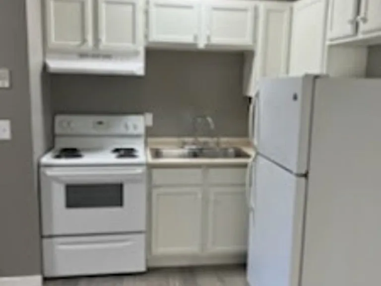 3320 Grand Ave S — Photo 14
