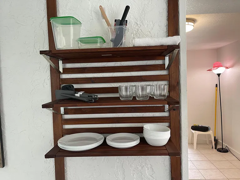 2x1 equipped kitchen