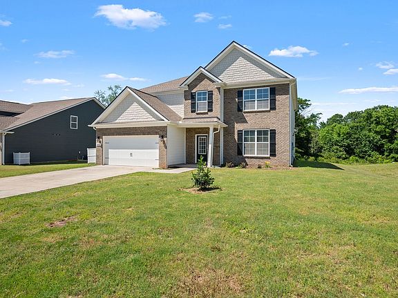 2nd image of 1011 Altavista Ln