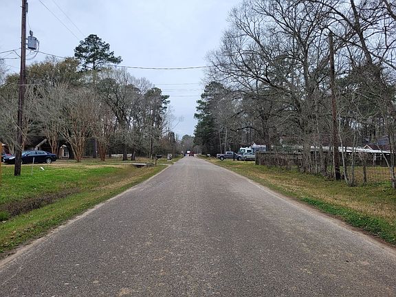 5th image of 23472 Pine Forest Dr