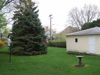 2nd image of 233 W Van Buren Ave