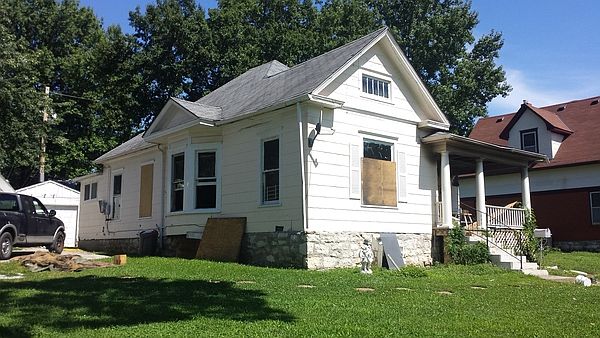 1st image of 1505 S Evanston Ave