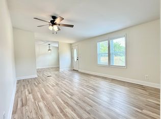 2729 Southern Aire Rd, Timmonsville, SC 29161