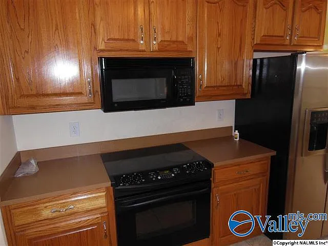 128 Danika Dr NW — Photo 10
