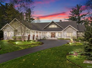 5744 Wyndam Ln, Brighton, MI 48116