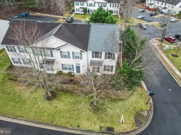 47401 Middle Bluff Pl, Sterling, VA 20165