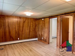 68 Upper Hollow Rd, Stowe, VT 05672
