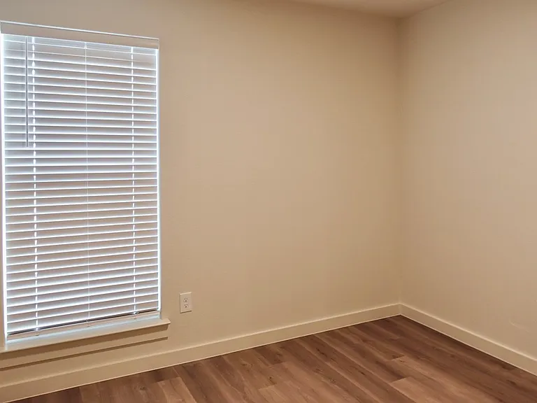 5917 Praline St — Photo 26