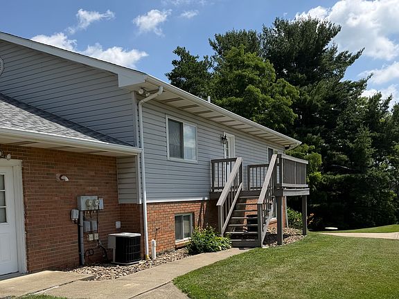 2nd image of 550 Wises Grove Rd