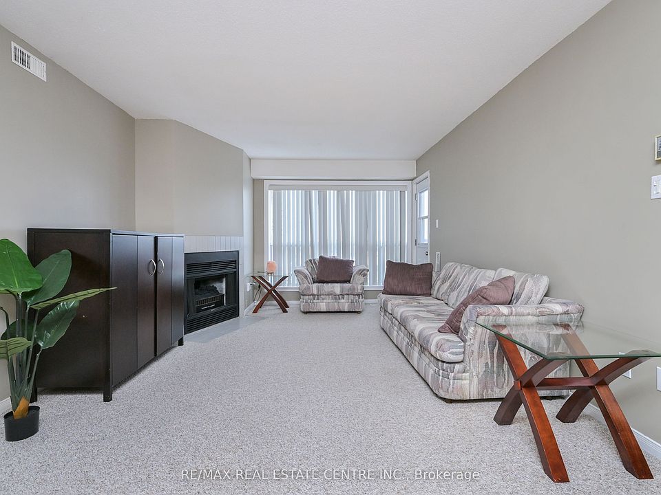 1st image of 120 Bell Farm Rd #409