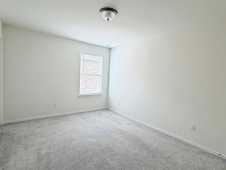4406 Venticano Pl — Photo 36
