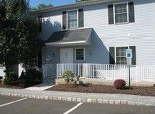601 Clark Rd, Lebanon, NJ 08833
