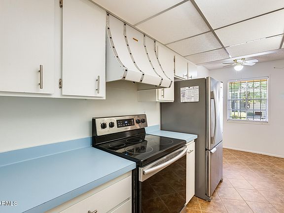 3rd image of 10542 W OCOTILLO Drive