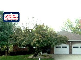 3445 Treesmill Dr, Manhattan, KS 66503