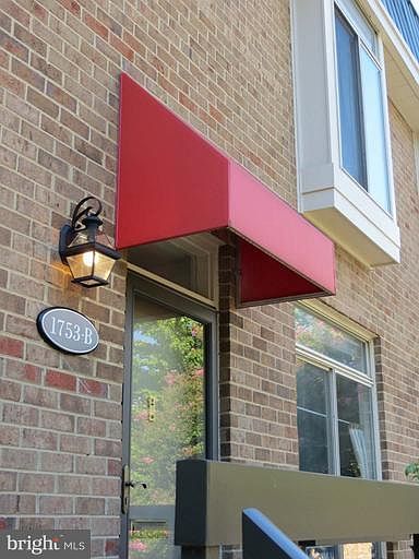 1st image of 1753 S Hayes St #2