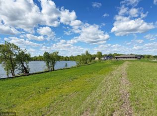 7550 Lake John Dr, Annandale, MN 55302