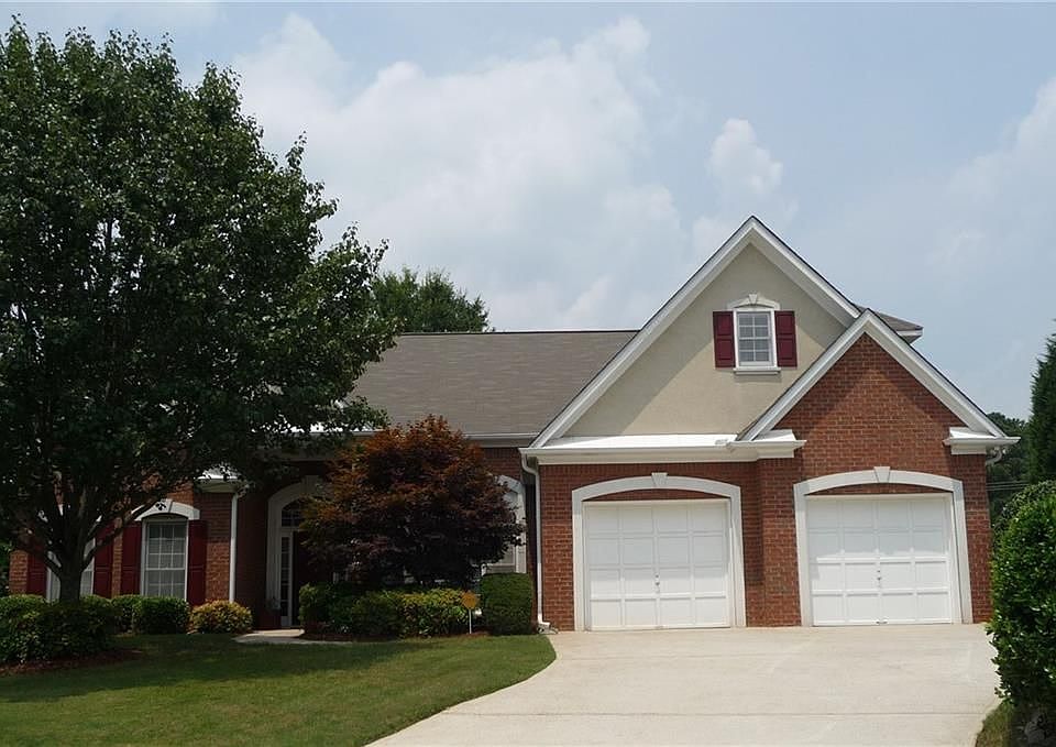 1st image of 1736 Paramore Pl NE