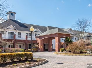 100 Ridgewood Rd APT 212, Township of Washington, NJ 07676