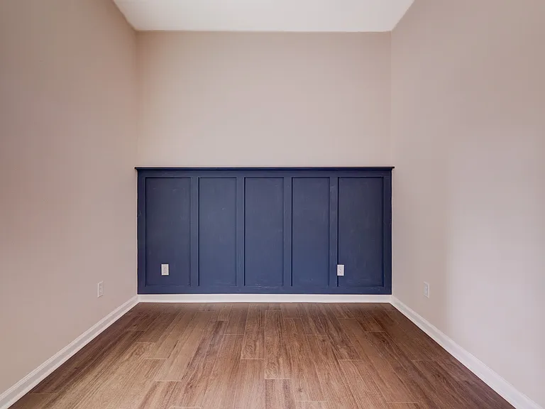 802 Mill St — Photo 11