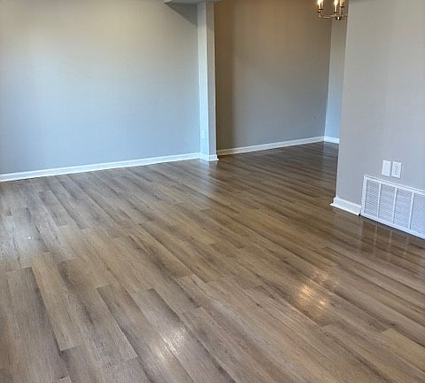 3rd image of 1106 Meadow Sage Ln