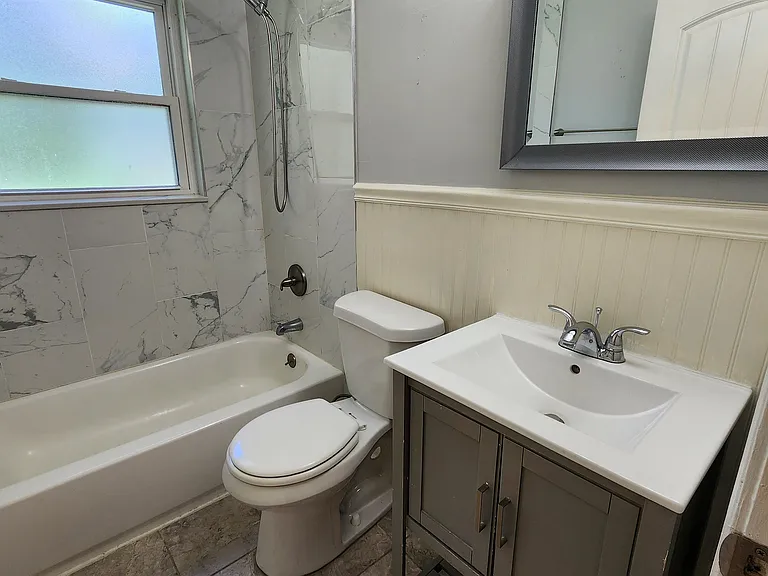 1355 Dearing Rd — Photo 20