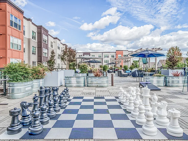 Play and entertain guests with our aesthetic oversized chess board