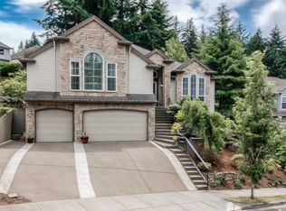 13982 SE Alta Vista Dr, Happy Valley, OR