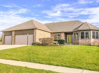 13314 Silverbrook Dr, Pickerington, OH 43147