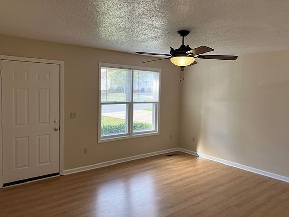 2nd image of 1411 Michelle Dr