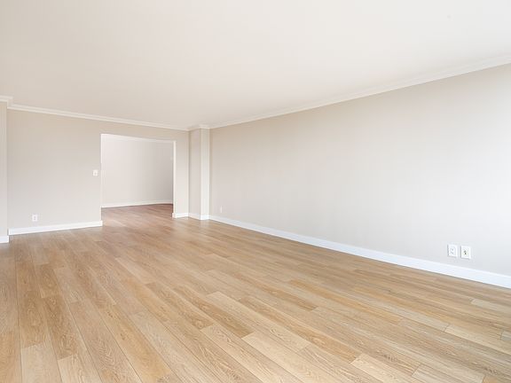 5th image of 800 5th Ave APT 32E