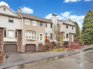 108 Spring Run Dr, Monroeville, PA 15146