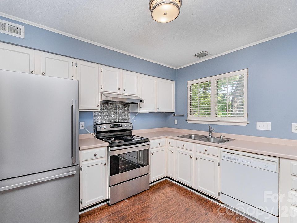1st image of 3001 Heathstead Pl APT D