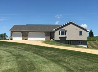 1004 159th Ave, New Richmond, WI 54017