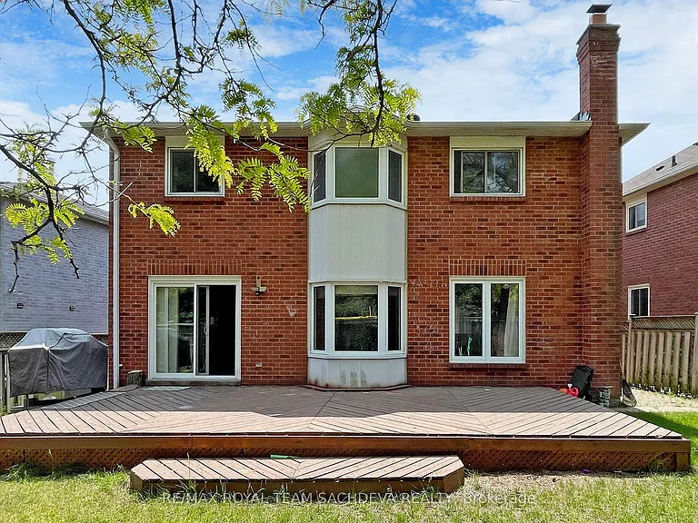 1614 Melman St — Photo 47