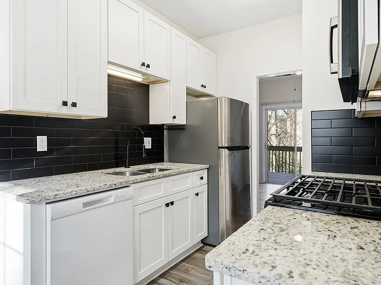 5115 Buckline Ct NW — Photo 10